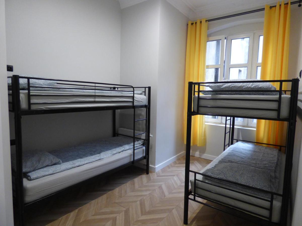 Gingerbread Hostel Торунь Экстерьер фото